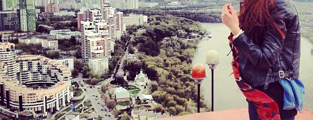 Крыша ЖК "Континенталь" is one of Крыши Москвы/Moscow roofs.