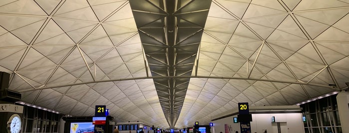 Aeroporto Internacional de Hong Kong (HKG) is one of Aeropuertos Internacionales.