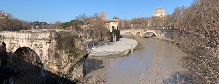 Il Ponte Rotto is one of Europe 5.