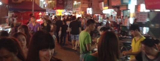 水围村夜市 is one of Night Markets.
