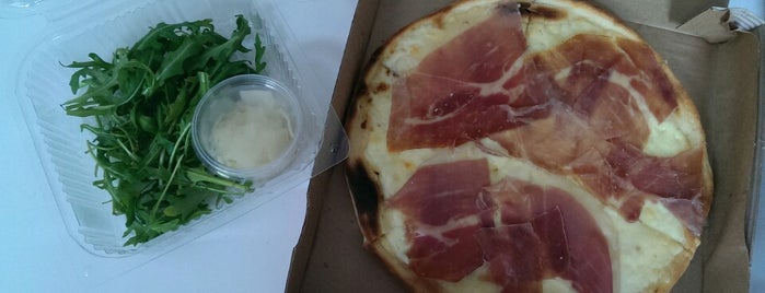 Die Pizzabäckerei is one of Locais salvos de N..