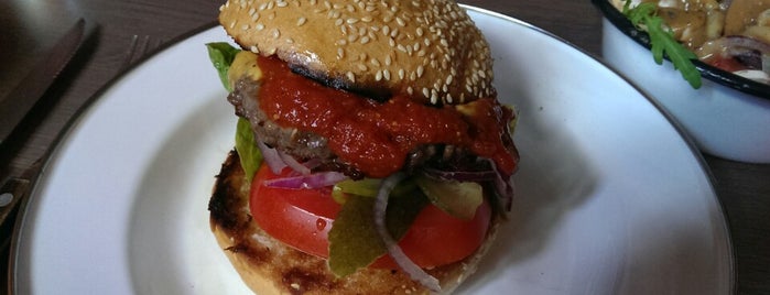Brooklyn Burger Bar is one of Tempat yang Disimpan Ginkipedia.