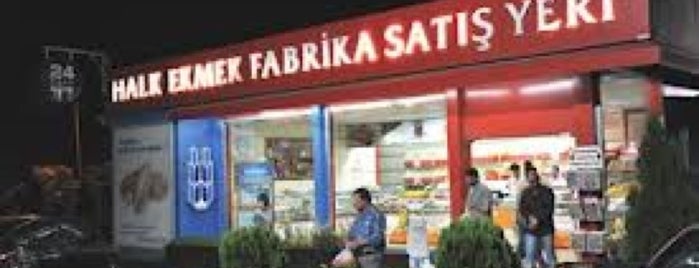 Halk Ekmek Fabrikası is one of Locais curtidos por Mert.