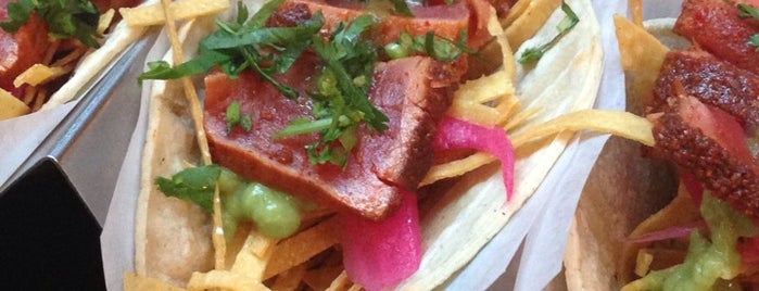 Orale Mexican Kitchen is one of Posti che sono piaciuti a Mark.