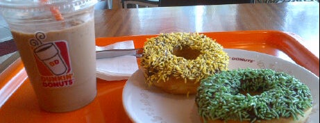 Dunkin' Donuts (pandanaran Semarang) is one of ngider.