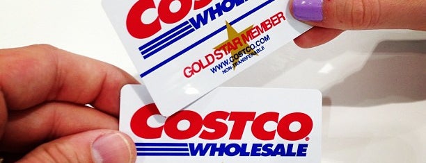 Costco is one of Dawnさんのお気に入りスポット.