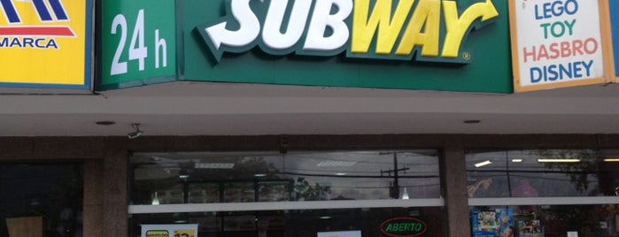 Subway is one of Elizabeth Marques 🇧🇷🇵🇹🏡さんのお気に入りスポット.