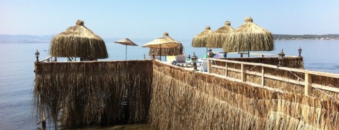 Esinti Camping&Restaurant&Beach Club is one of Restoranları.