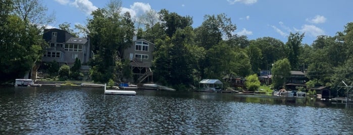 Cranberry Lake is one of Experiences.