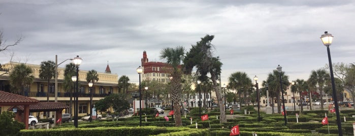 Ripleys Bayfront Mini Golf is one of St. Augustine.