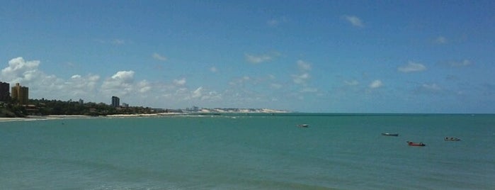 Praia de Pirambúzios is one of legal.