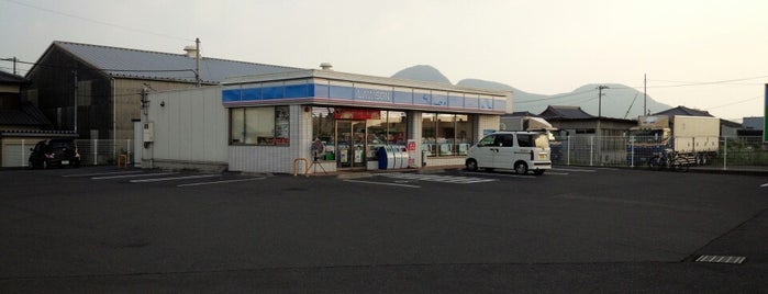 ローソン 善通寺稲木町店 is one of Closed Lawson 1.