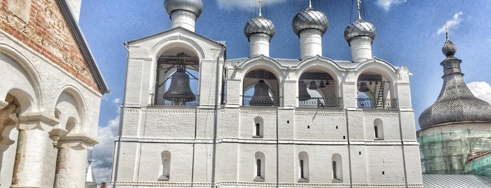 Звонница Успенского собора is one of Ростов Великий.