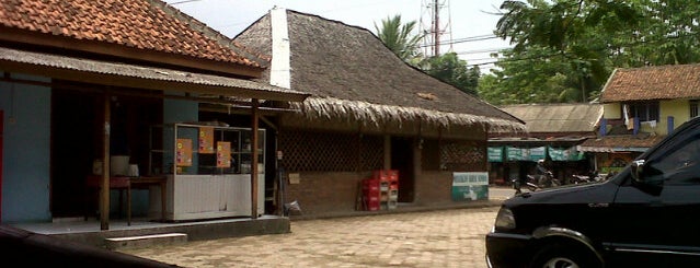 RM. SAUNG DILA RANGKAS BITUNG is one of Favorite Food in Rangkasbitung.