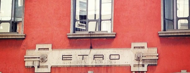 Etro is one of Lugares favoritos de Murat.