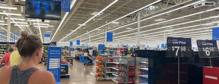 Walmart Supercenter is one of mayorships.