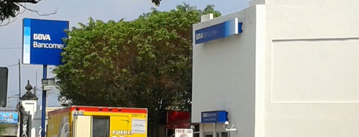 BBVA Bancomer Sucursal is one of Gilberto’s Liked Places.