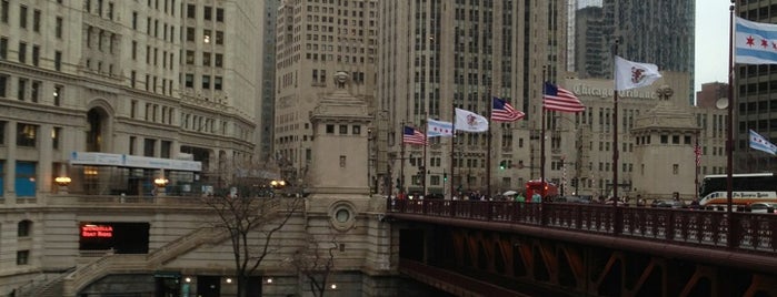 Michigan Avenue Bridge is one of See the USA.