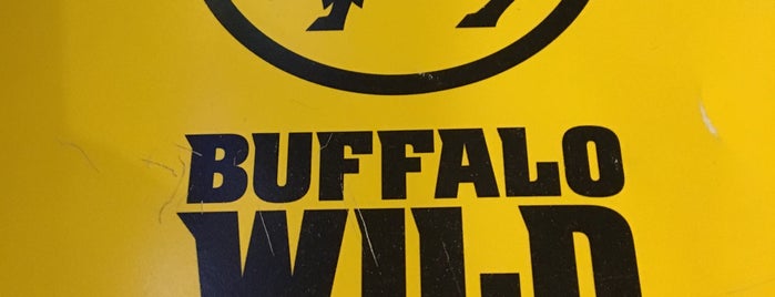 Buffalo Wild Wings is one of Restaurantes.