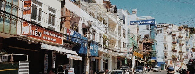 Chợ Đồ Cũ is one of Đà Lạt.