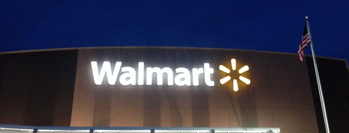 Walmart Supercenter is one of Pam 님이 좋아한 장소.