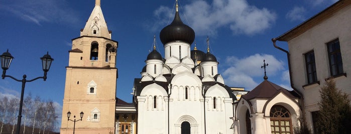 Свято-Успенский Монастырь is one of Заехать при случае - Россия.