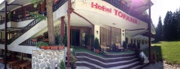 Hotel Tofana is one of สถานที่ที่ Valentin ถูกใจ.