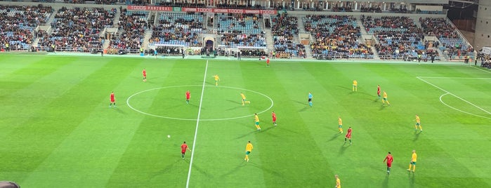 Estádio Algarve is one of Tempat yang Disukai JRA.