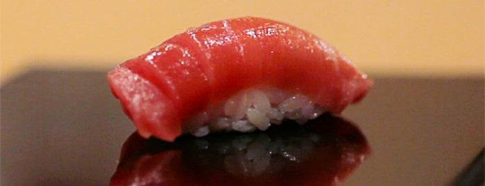 Sukiyabashi Jiro is one of Ultimate Worldwide Restaurant Todo.