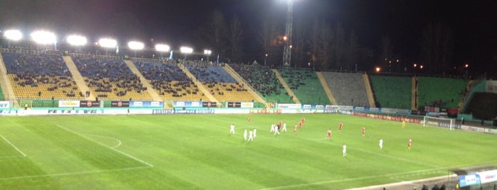Стадіон «Україна» is one of Locais curtidos por Oleksandr.