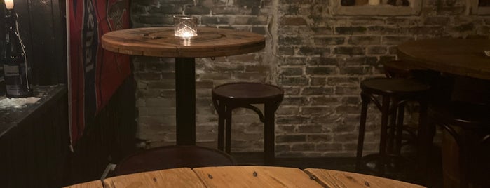 Hop House - Amager is one of CPH Non-Mikkeller craft bars.