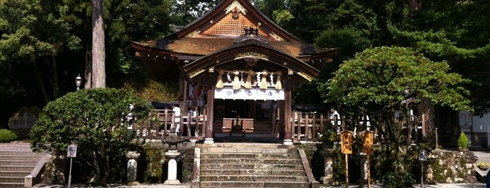 宇倍神社 is one of Jリーグ必勝祈願神社.