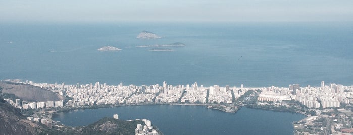 Corcovado is one of Rio de Janeiro | RJ.
