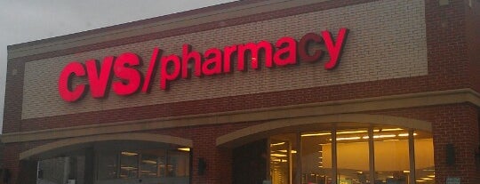 CVS pharmacy is one of Sheenaさんのお気に入りスポット.