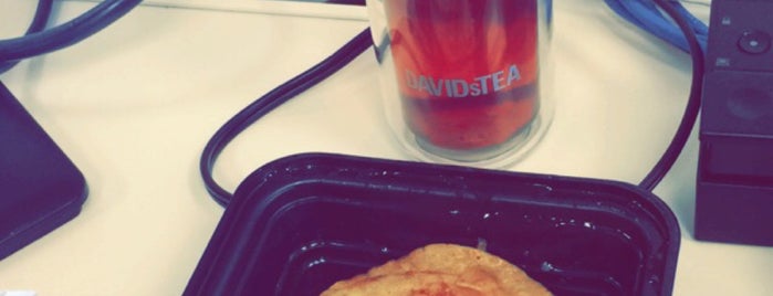 DAVIDsTEA is one of Nadiaさんのお気に入りスポット.