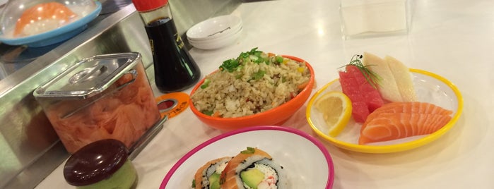 YO! Sushi is one of Nadiaさんのお気に入りスポット.