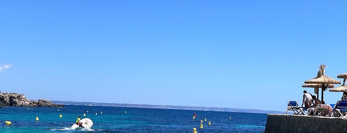 Cala Comtesa is one of Palma.