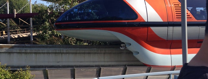 Disneyland Monorail is one of California 2014.