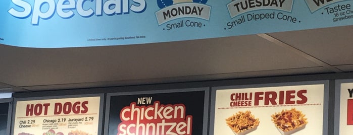 Wienerschnitzel is one of Yummy in the Bay Area.