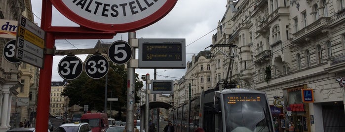 H Spitalgasse / Währinger Straße is one of Wien Tramline 40.