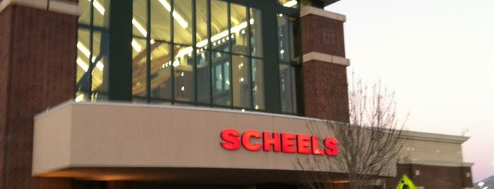 Scheels is one of Orte, die Guy gefallen.