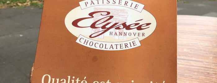 Pâtisserie Elysée is one of Lieux qui ont plu à Michael.