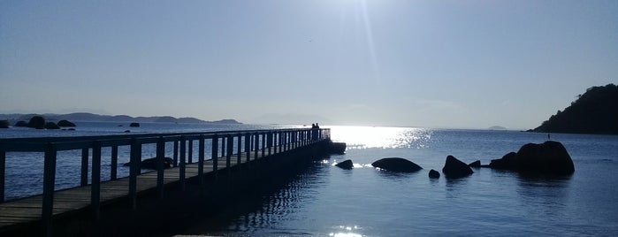 Praia dos Tamoios is one of Ilha de Paquetá.