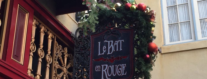 Le Bat En Rouge is one of Disneyland Shops.