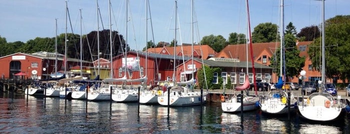 Hafen Eckernförde is one of Tempat yang Disukai Ma.