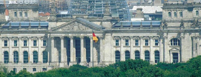Reichstag is one of Lufthansa’s Tips.