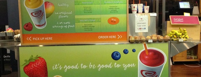 Jamba Juice is one of Plwm'ın Beğendiği Mekanlar.