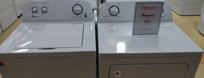 Jessup's Major Appliance Center is one of สถานที่ที่ Meredith ถูกใจ.