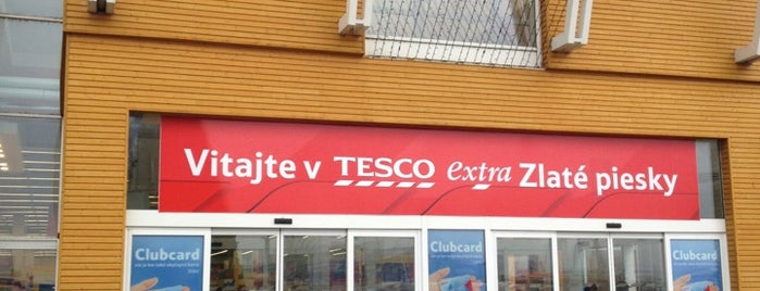Tesco Extra is one of Lutzkaさんのお気に入りスポット.