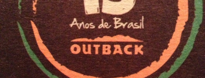 Outback Steakhouse is one of สถานที่ที่ Adriana ถูกใจ.